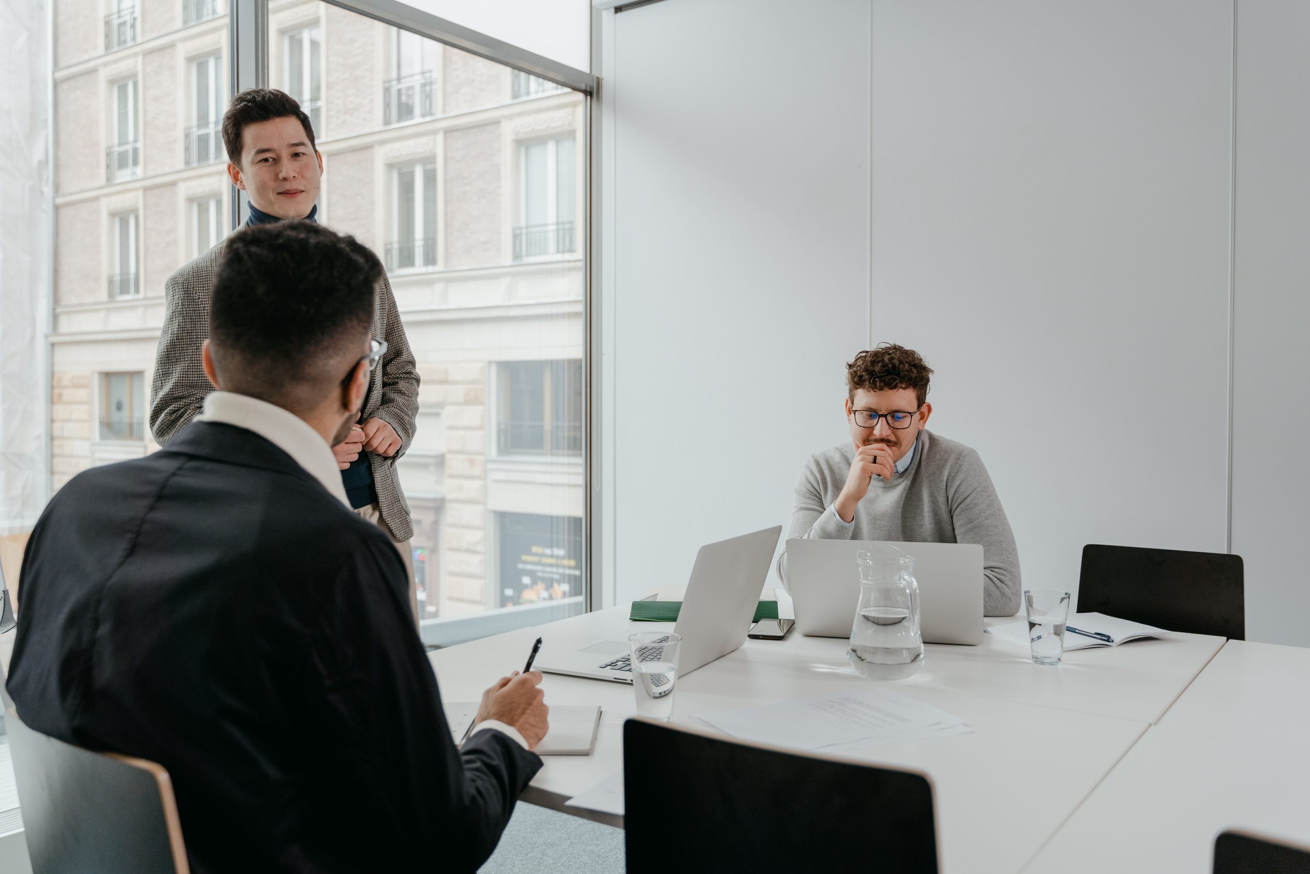 Comment choisir un avocat pour son entreprise ?
