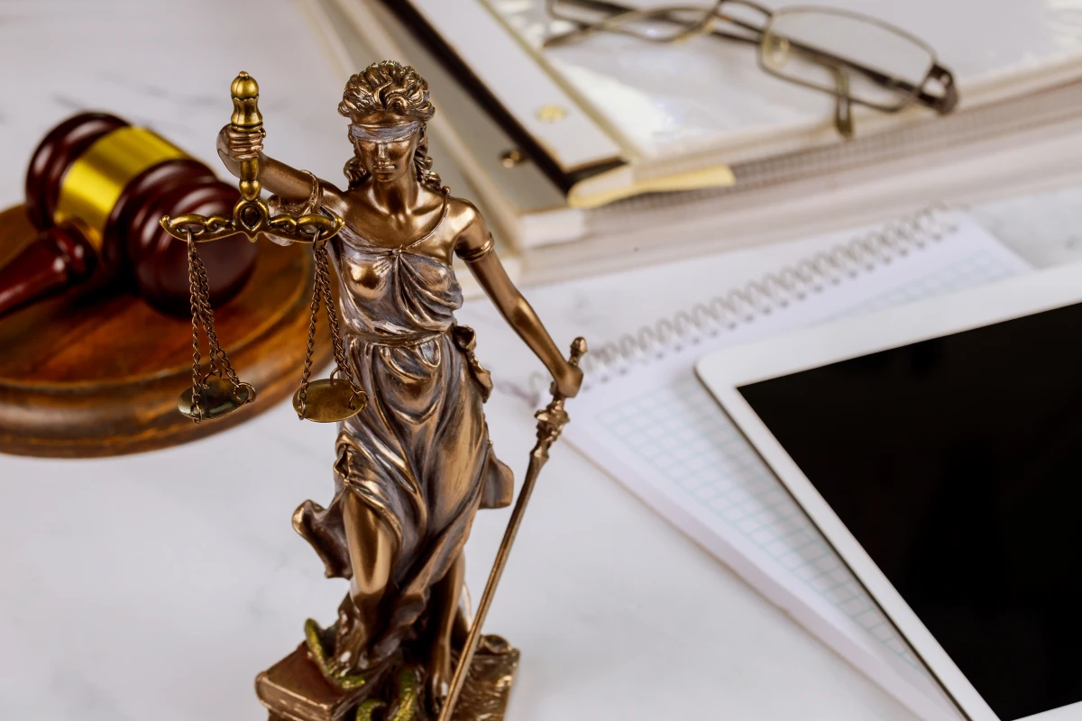 Les enjeux juridiques du droit de la concurrence à l'ère numérique